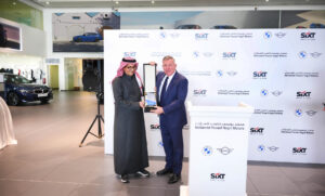 محمد يوسف ناغي للسيارات و”سيكست لتأجير السيارات” يحتفلان بخمس سنوات من الشراكة في المملكة