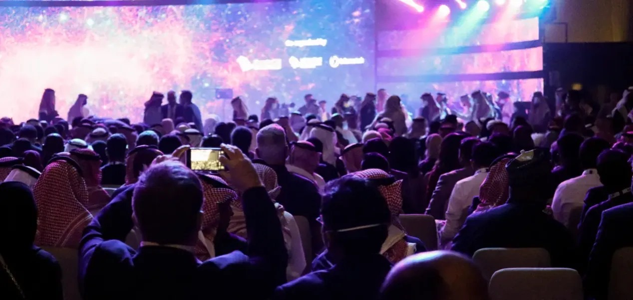 Read more about the article الخبير القانوني والتقني بخيت بن محمد عامري