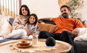تلقت أمازون أليكسا أكثر من 140 مليون طلب في عام 2024 من العملاء في المملكة العربية السعودية والإمارات العربية المتحدة • يُصنف العملاء في المملكة العربية السعودية والإمارات العربية المتحدة من بين الأكثر تفاعلاً على مستوى العالم، حيث يستعمل العملاء أليكسا للتحكم في المنزل الذكي والترفيه والاحتياجات الروحية. • لا تزال مزايا العبادة من بين الأكثر شيوعًا للعملاء في المملكة العربية السعودية والإمارات العربية المتحدة، مع أكثر من 5.1 مليون تذكير بالصلاة و1.69 مليون طلب للأذكار.