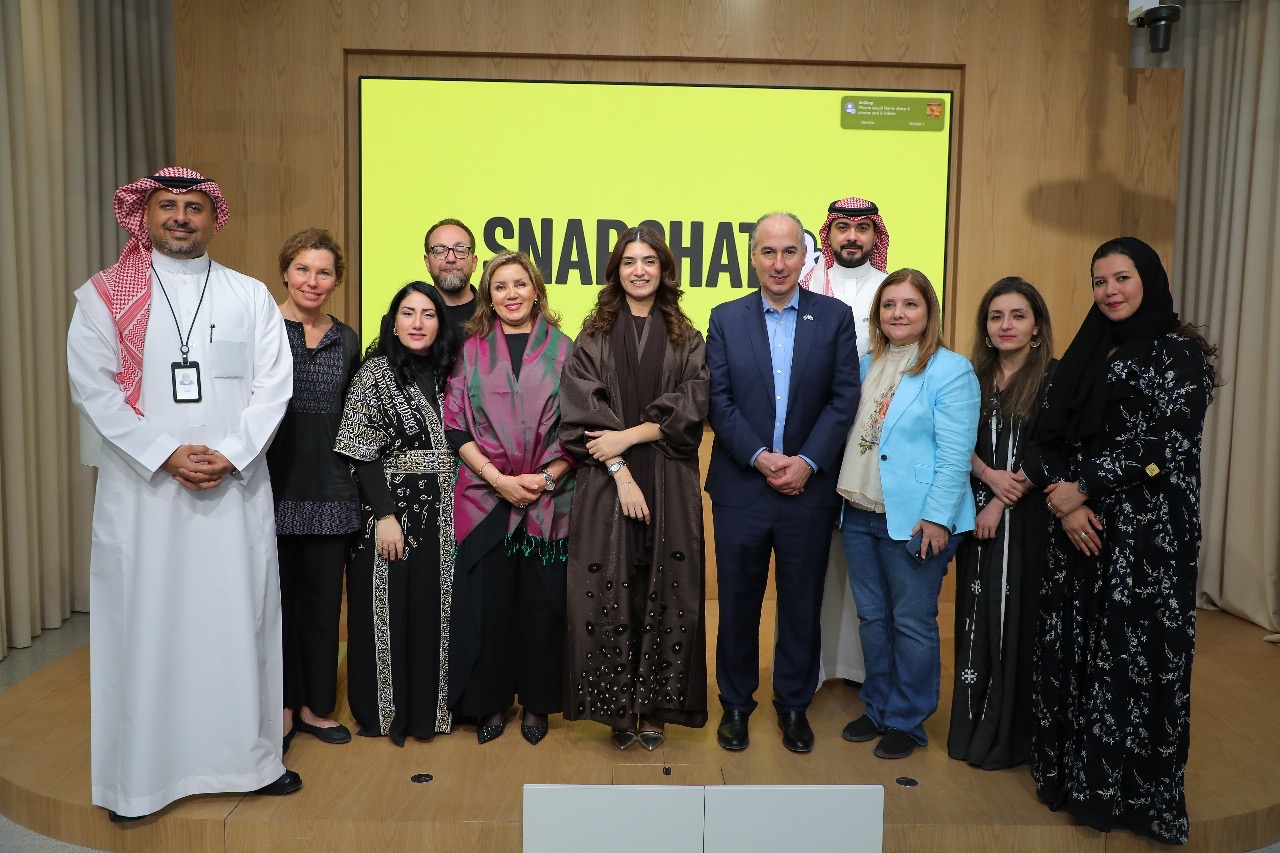 Read more about the article As part of the “AR for Good” initiative during Ramadan  Snapchat collaborates with UNHCR to launch an Augmented Reality Lens highlighting the struggles of refugees