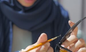 (حرف السعودية ) في أسبوع فن الرياض: ورشة عمل فنية وعرض للمنتجات