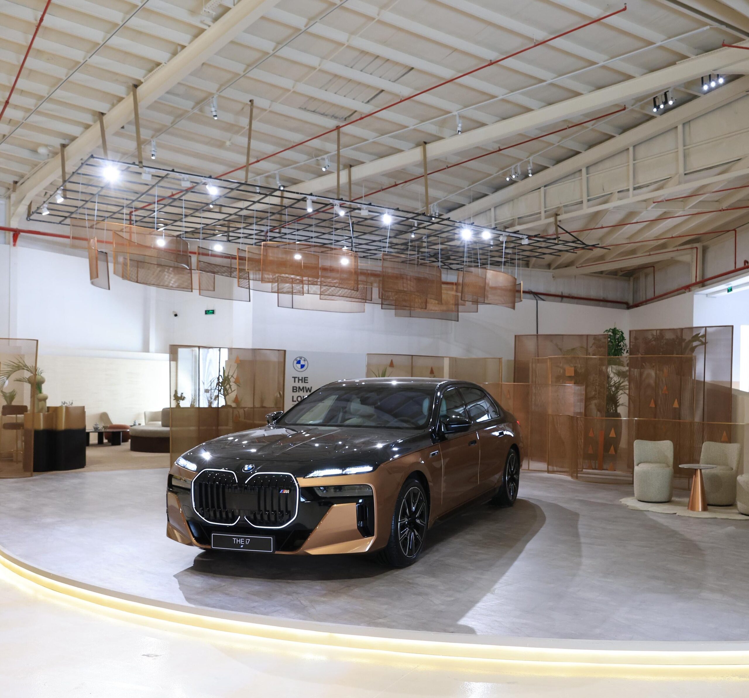 You are currently viewing BMW Saudi Arabia drive creative collaboration as the Premier Sponsor of the inaugural Downtown Design Riyadh   Mohamed Yousef Naghi Motors partner with Saudi designer for progressive BMW Lounge   • The BMW Lounge to serve as the main hospitality hub for Downtown Design Riyadh. • BMW Saudi Arabia’s presence at the inaugural Downtown Design Riyadh showcases the MYNM’s commitment to empowering and supporting local talent.​
