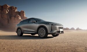 إكسيد RX PHEV تغيّر قواعد اللعبة في عالم السيارات الهجينة بمدى يتجاوز 1300 كيلومتر