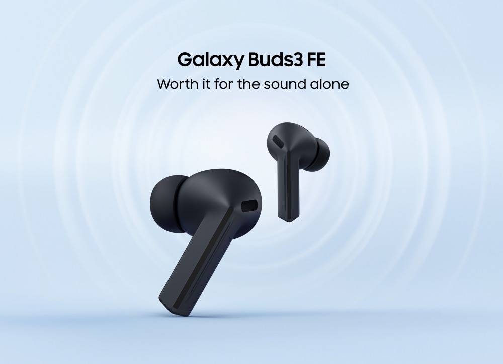 You are currently viewing سامسونج تكشف عن ‘Galaxy Buds3 FE’ بتصميم أيقوني وصوت محسّن ودمج مع تقنيات  ‘Galaxy AI’ صُممت سماعات ‘Buds3 FE’ لعشاق  ‘Galaxy’، حيث تجمع بين المزايا الأساسية والسعر المناسب.. والآن تأتي بلمسة أكثر ذكاءً وأناقة