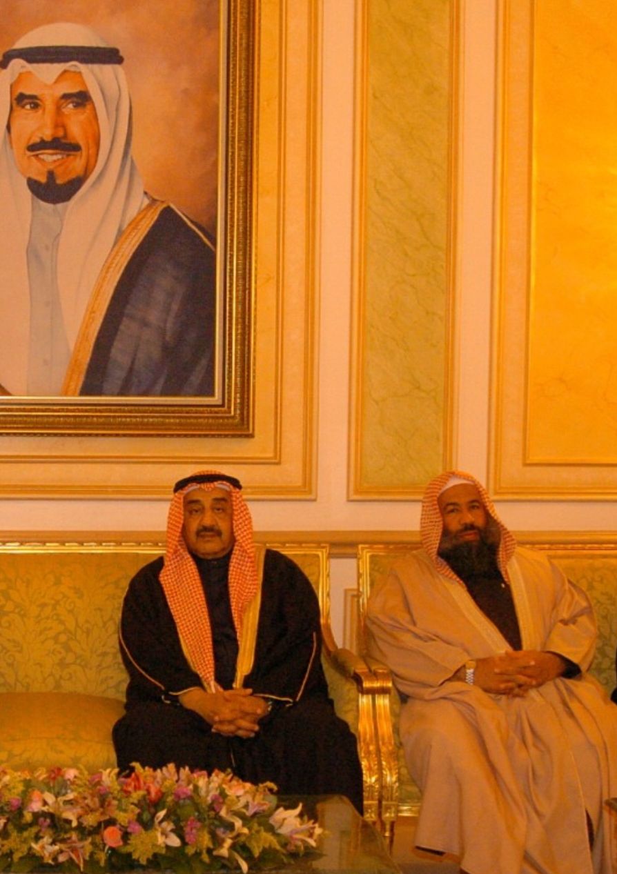You are currently viewing لقاء الشيخ جاسم السعيدي بالوجيه جاسم الخرافي في الكويت