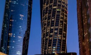 مجموعة من الفنادق الإماراتية والقطرية تحتفل بمناسبة اليوم الوطني السعودي