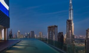 فندق باراماونت دبي يحتفل باليوم الوطني السعودي بأسلوب هوليوودي فاخر