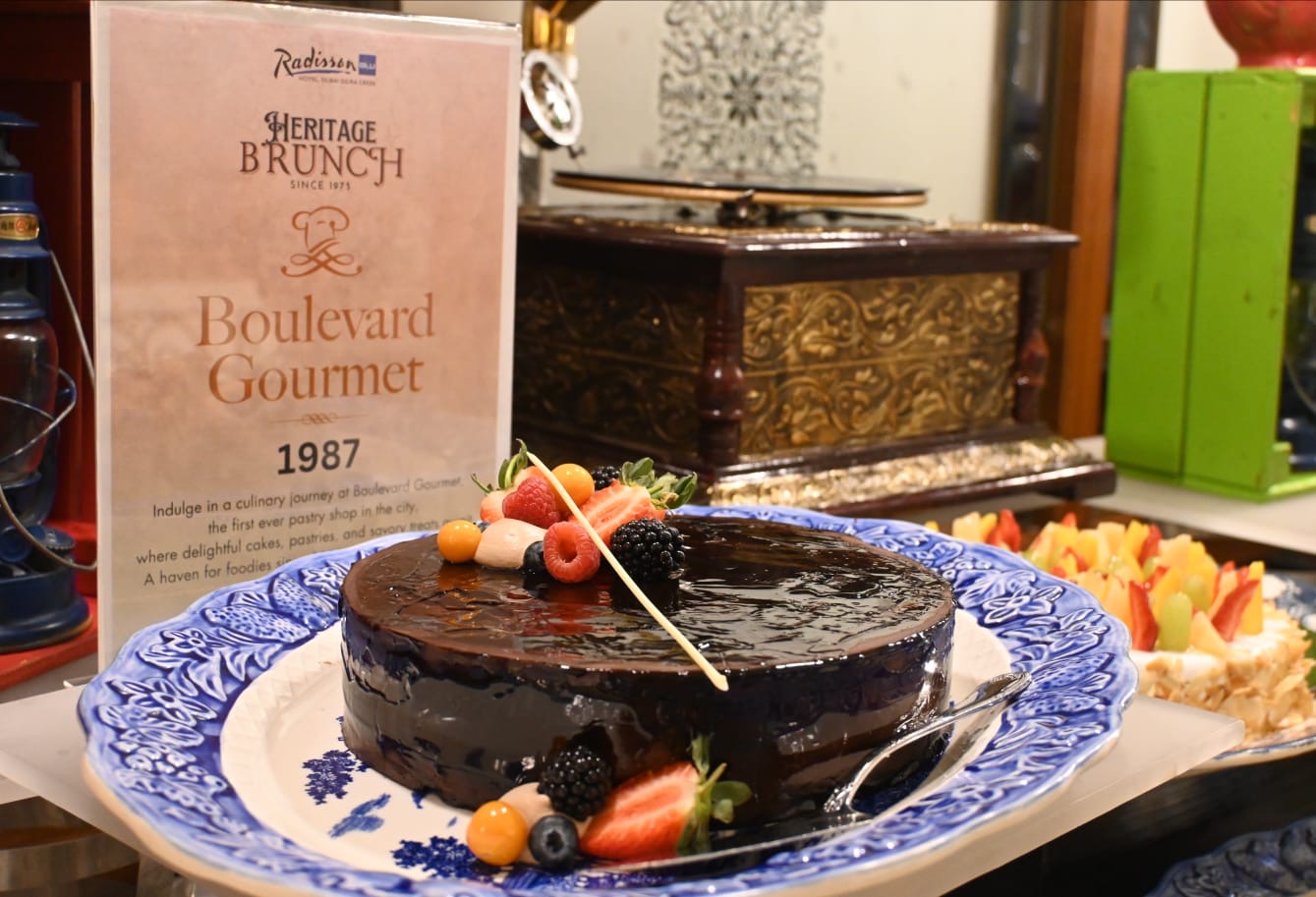 You are currently viewing فندق راديسون بلو ديرة خور دبي يقدم عروضاً حصرية احتفالا بموسم العودة إلى المدارس