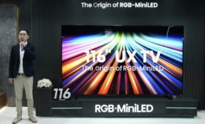هايسنس تكشف عن أكبر تلفزيون في المملكة العربية السعودية شاشة RGB-MiniLED UX بحجم 116 بوصة “شاهد ما لا يُرى: أصل تقنية RGB-MiniLED” في عرض حصري بالرياض