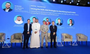 iCAUR تتألق في معرض السيارات الكهربائية بالرياض مع الإطلاق الإقليمي الأول لسيارة V27 REEV SUV  الرياض، المملكة العربية السعودية – 29 أكتوبر 2025