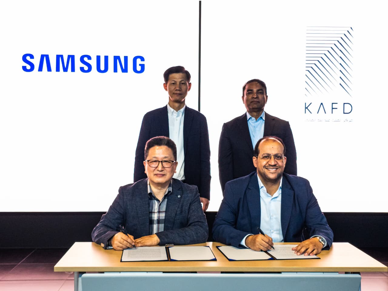 You are currently viewing KAFD and Samsung Sign Strategic MoU to Collaborate on Smart City Infrastructure and Technology   