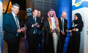 On the occasion of the inauguration of its regional headquarters in Riyadh, bioMérieux signs a memorandum of understanding with the Ministry of Health