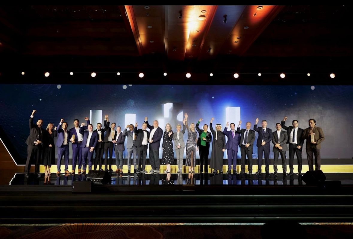 You are currently viewing جوائز إنترسك 2026 تحتفي بالقادة الذين يشكلون مستقبل قطاعات الأمن والسلامة والحماية من الحرائق • ستُكرّم هذه الجوائز المبتكرين والقادة وأصحاب الرؤى الذين يضعون معايير جديدة ضمن ثلاث فئات مميزة، تشمل: الحماية من الحرائق، والأمن، والقطاع الصناعي. • ستضم الدورة الخامسة من الجوائز 17 فئة، بما في ذلك جائزة النجم الصاعد للمواهب الإماراتية، وجائزة الرائدات في قطاع الأمن والسلامة من الحرائق والصحة والسلامة المهنية، وجائزة قائد القطاع المتميز لهذا العام. • سيتم الإعلان عن الفائزين في يوم 13 يناير خلال حفل عشاء توزيع جوائز معرض إنترسك 2026.