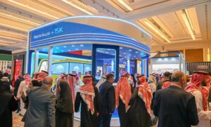 “رافد” تختتم مشاركتها في مؤتمر سلاسل الإمداد بتوقيع مذكرة تفاهم للنقل المستدام وتستعرض حلول إدارة الأساطيل