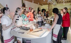 تافولا تستضيف تجربة طهي حصرية في مطعم “ثري باي إيفا” لعرض أجهزة ZWILLING Xtend  الجديدة