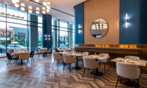 فندق كراون بلازا الجبيل يفتتح أبوابه في المنطقة الشرقية بالمملكة العربية السعودية