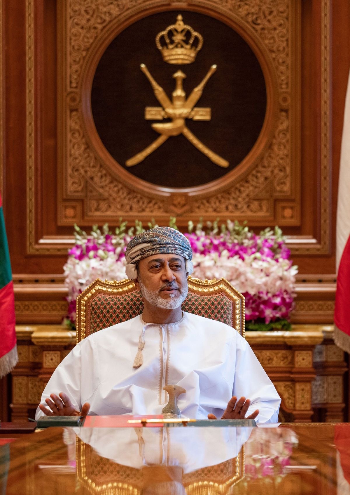 You are currently viewing الشيخ السعيدي يشيد بعُمان ويؤكد عمق العلاقات الأخوية مع البحرين