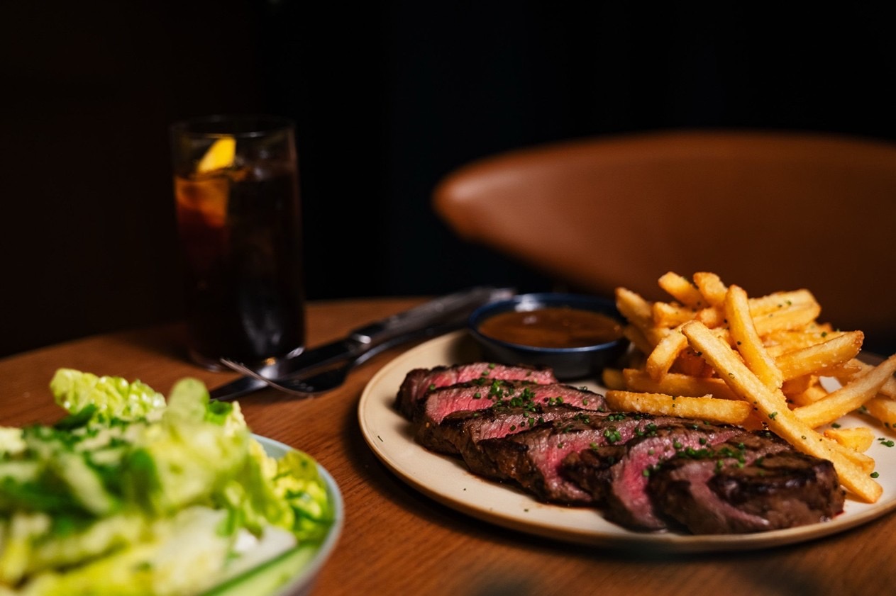 You are currently viewing Steak Night Takes Over Wednesdays at The Lighthouse Riyadh