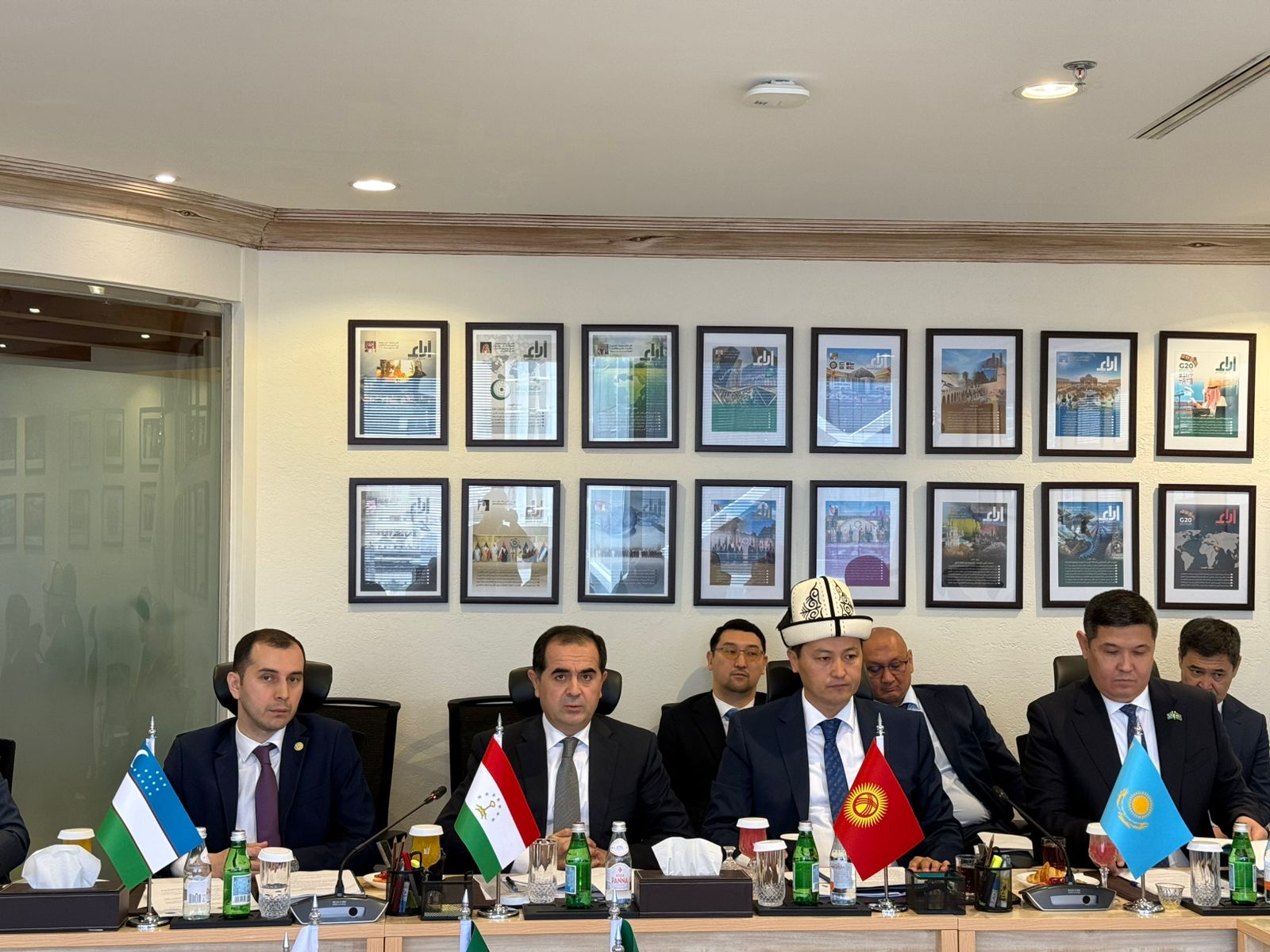 You are currently viewing مؤتمر دوشنبه الدولي للمياه على طاولة النقاش في ندوة بمركز الخليج للأبحاث