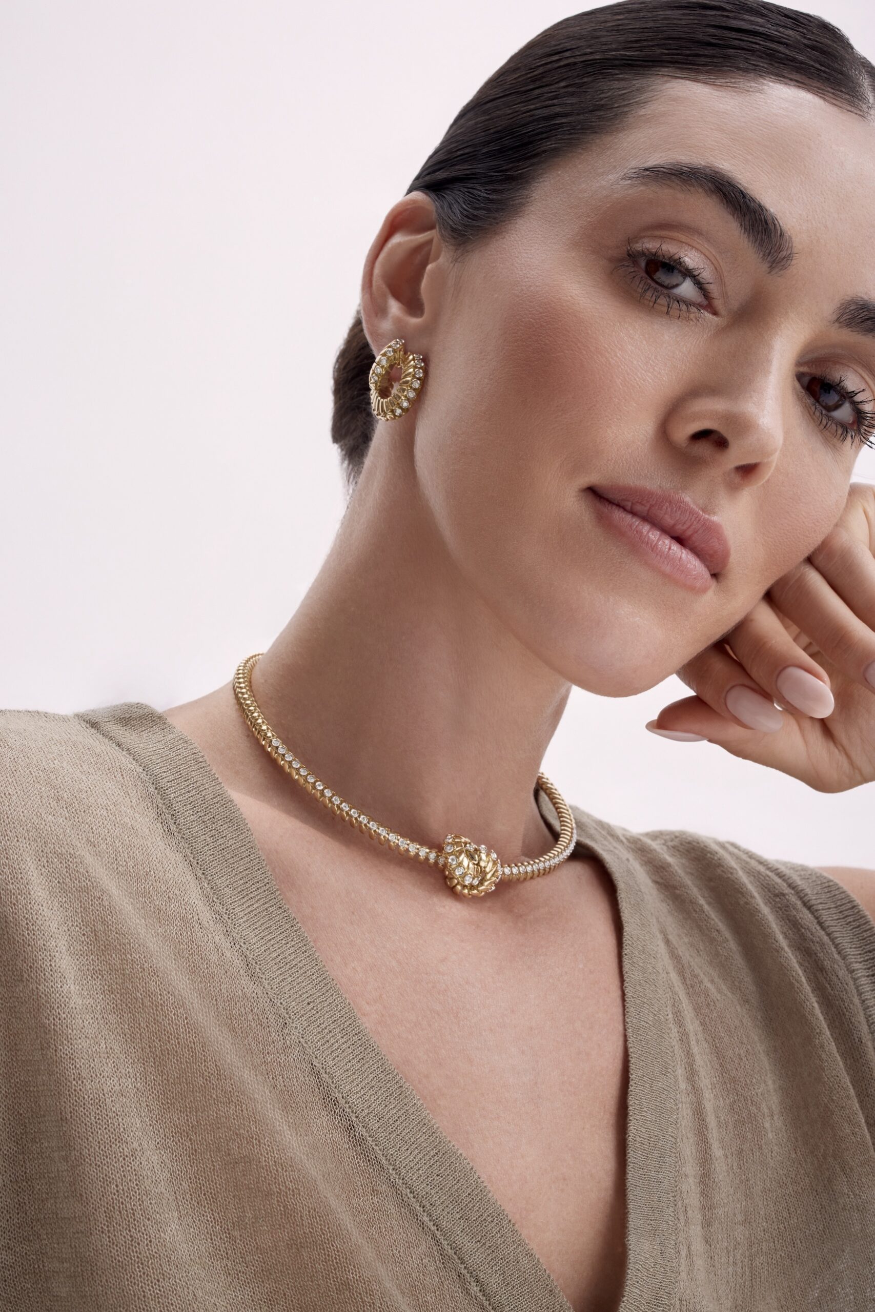 You are currently viewing JEWELS OF THE WORLD OPENS IN RIYADH