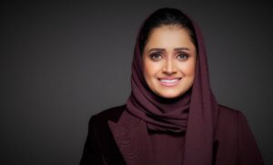 نموذج ملهم للمرأة السعودية دكتورة إخلاص سندي