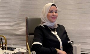 الدكتورة بثينة إحسان.. مسيرة مهنية تجمع بين الخبرة الأكاديمية والمواكبة العالمية في طب الجلدية والتجميل
