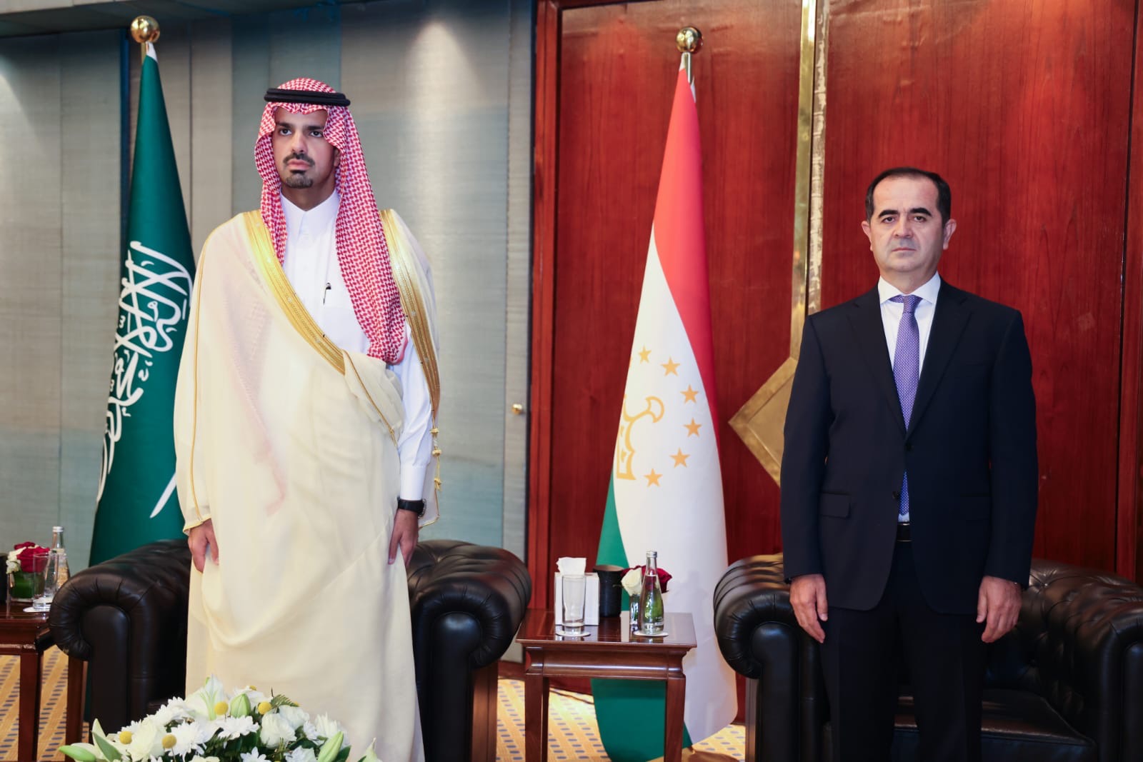 You are currently viewing نيابةً عن أمير منطقة الرياض… أمين المنطقة يشهد احتفال سفارة طاجيكستان بالذكرى الـ35 للاستقلال
