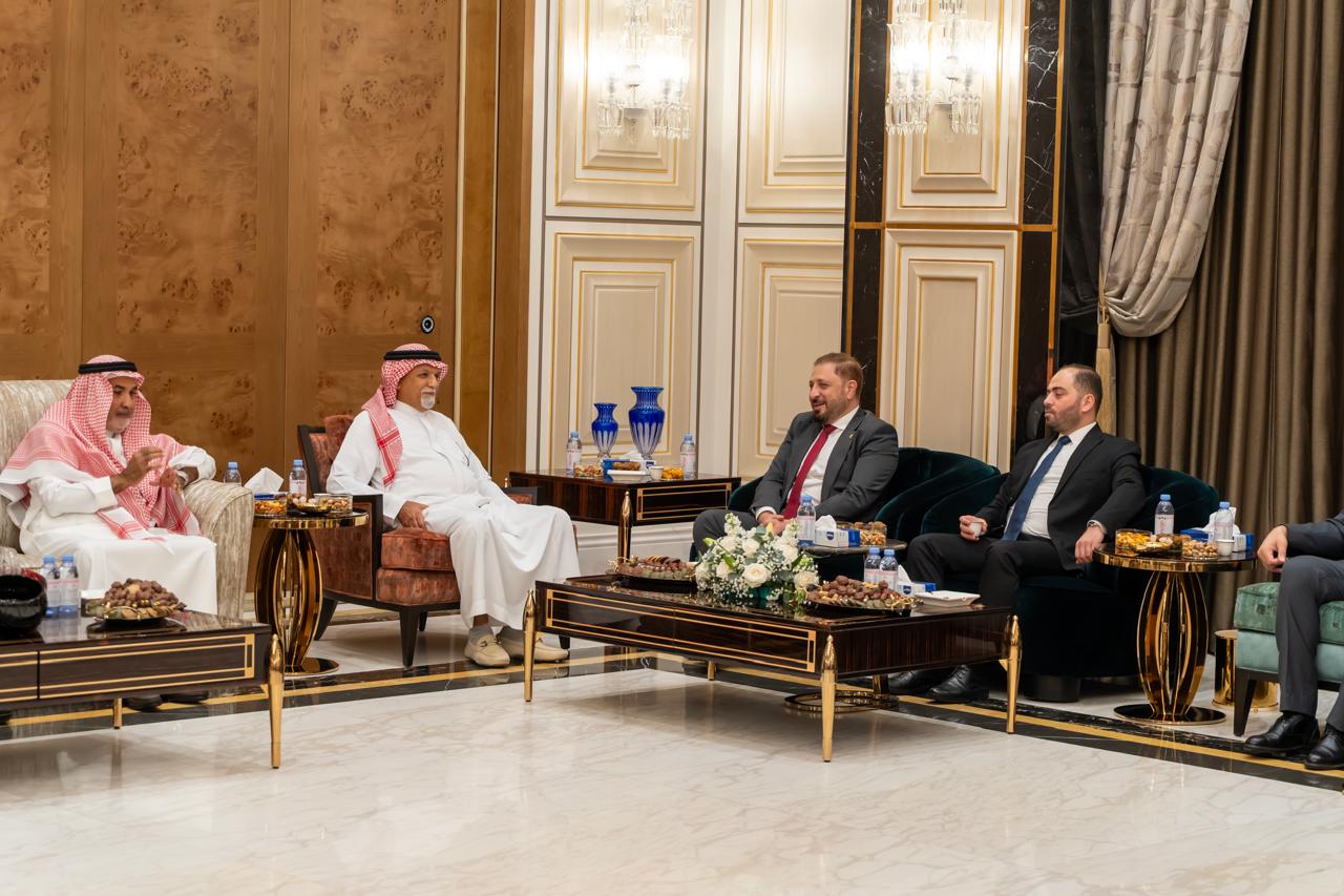 You are currently viewing الهيئة العامة للطيران المدني السورية وصندوق إيلاف للاستثمار بقيادة شركة بن داود للاستثمار يؤكدان تقدّم مشروع مطار حلب الدولي وانطلاق أعمال تحسين المطار القائم مطلع عام ٢٠٢٧
