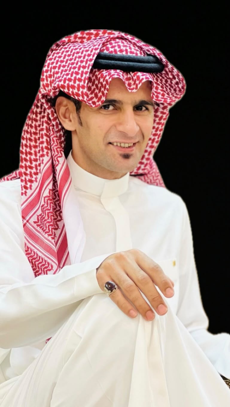 You are currently viewing محمد حامد الحارثي.. رحّالة سعودي يوثق العالم بعين التقنية والسفر الذكي